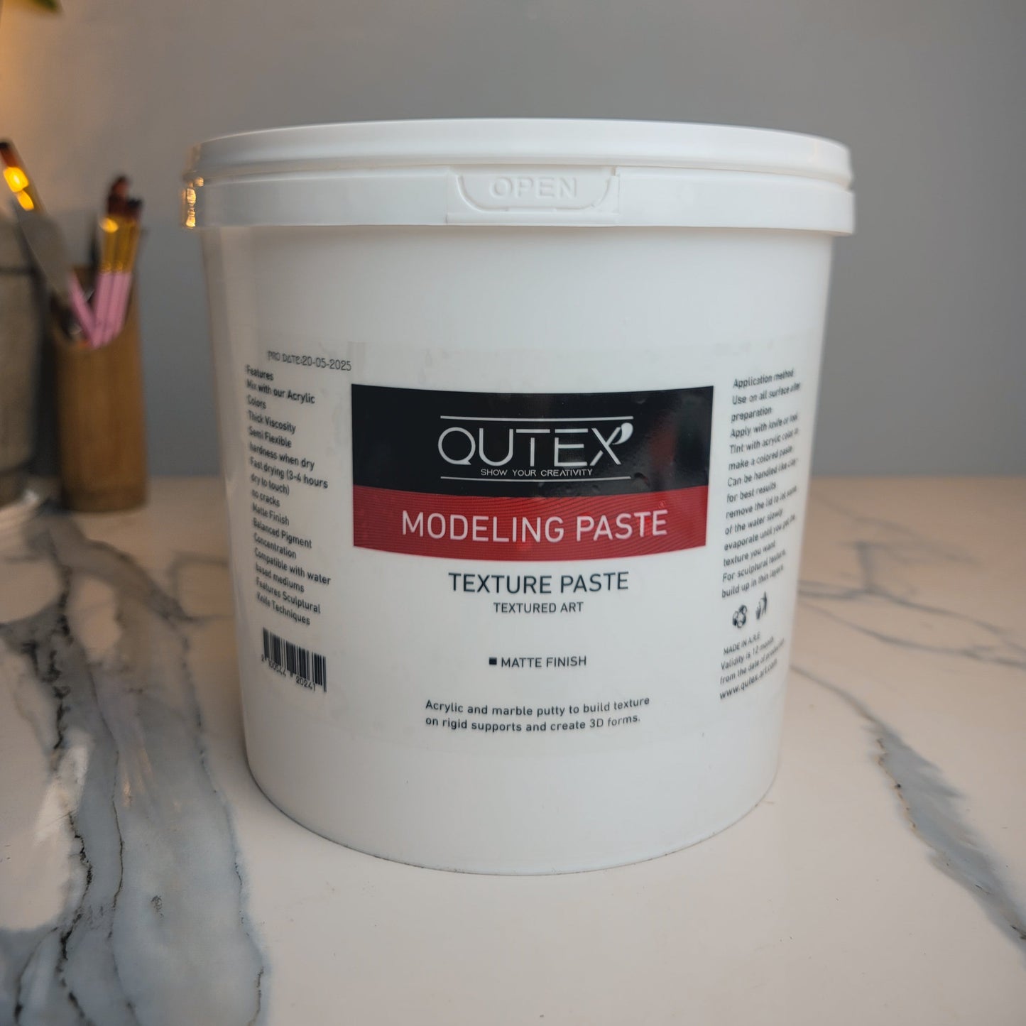 MODELING PASTE