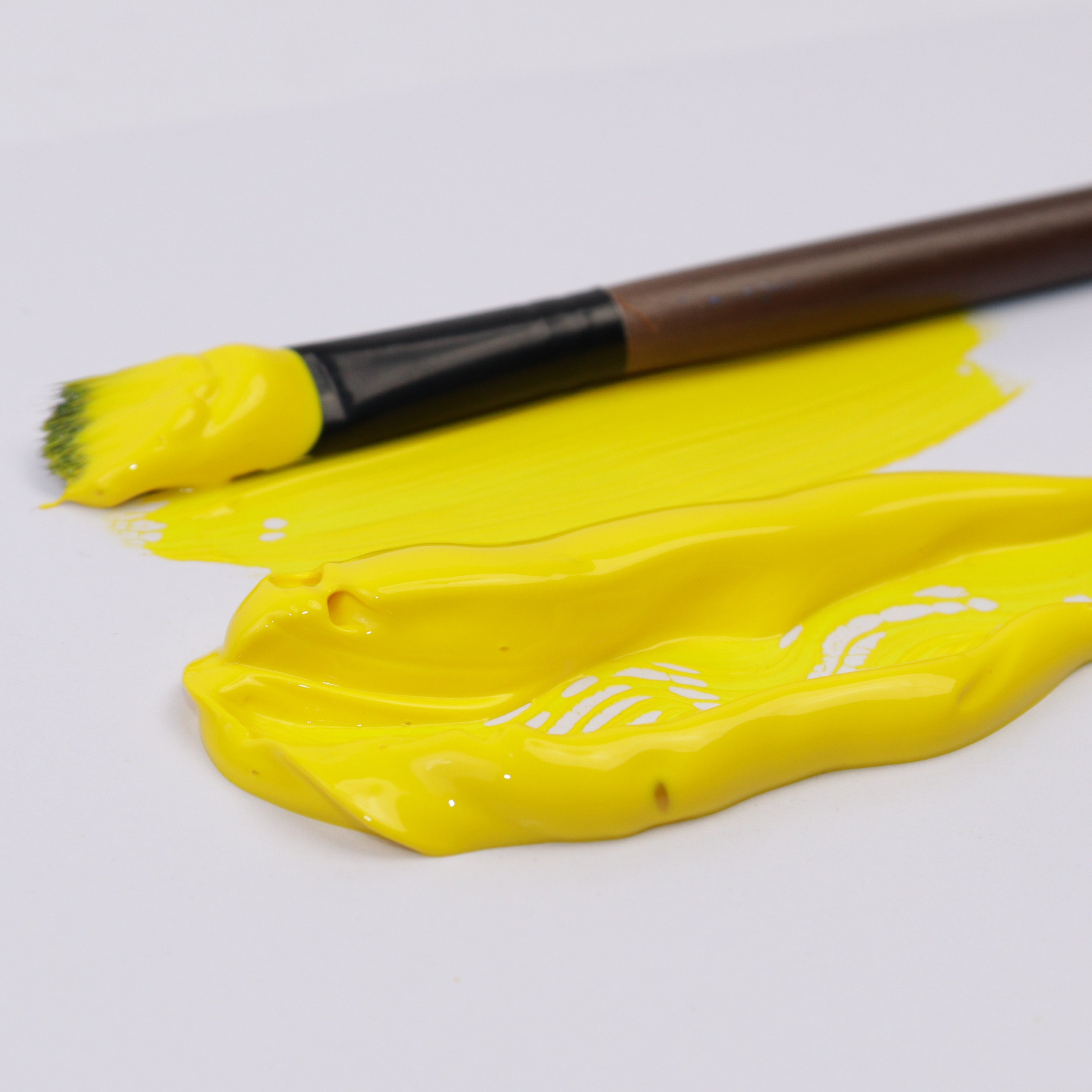 PRIMARY YELLOW (905)